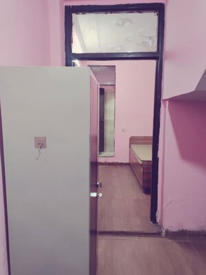 Room in 1 BHK Builder Floor at Chattarpur – for Rent