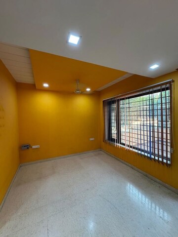 Room in 3 BHK Apartment at SS Aaron Ville, Sector 48 – for Rent