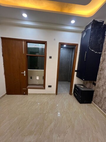 Living Room in 3 BHK Builder Floor at BPTP District Faridabad, Sector 81 – for Sale