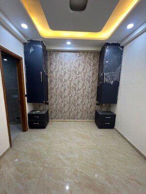 Living Room in 3 BHK Builder Floor at BPTP District Faridabad, Sector 81 – for Sale