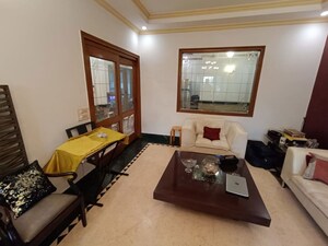 Living Room in 6 BHK Builder Floor at Green Park – for Sale