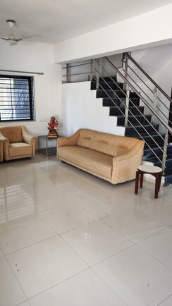 4 BHK + Servant Room Villa For Rent in Shilaj