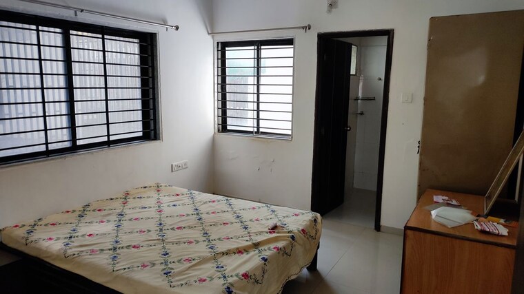 Bedroom, shilaj 4 Bedroom 300 Sq.Yd. Villa In Shilaj Ahmedabad 9977482