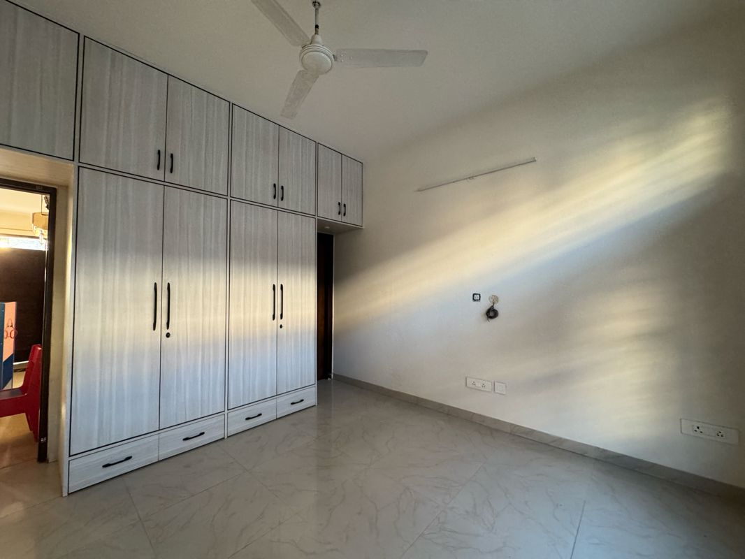 3 BHK + Study Room Builder Floor For Rent in Sector 16