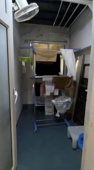 Team Area in 2 BHK Apartment at Mayfair Meridian Andheri, Andheri West – for Sale