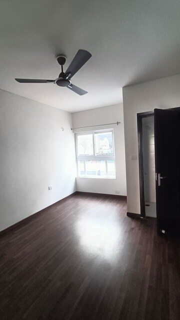 Room in 3 BHK Builder Floor at BPTP Park Elite Floors, Sector 85 – for Rent