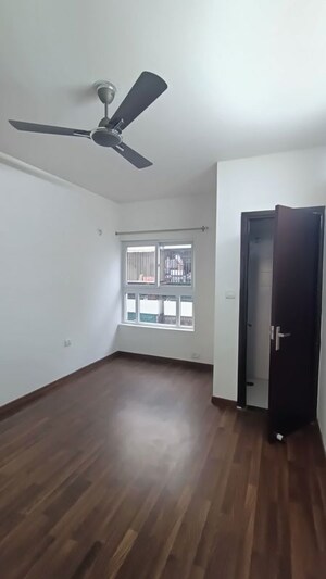Room in 3 BHK Builder Floor at BPTP Park Elite Floors, Sector 85 – for Rent