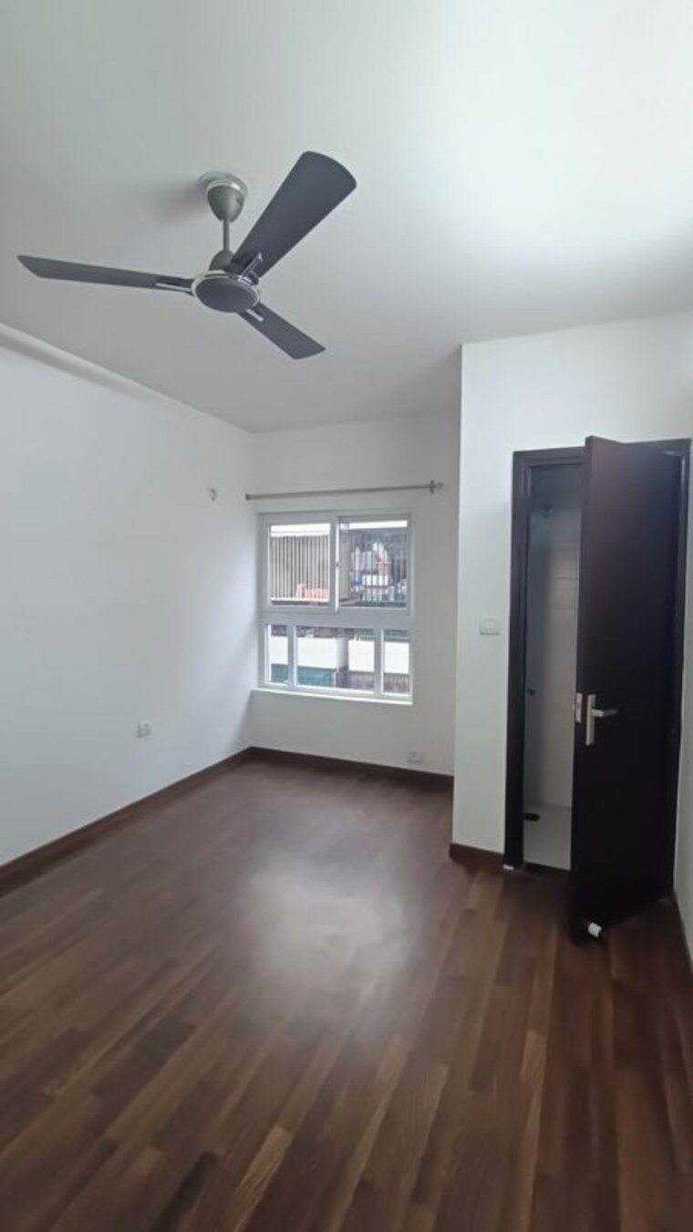 Room, bptp-park-elite-floors 3 Bedroom 1032 Sq.Ft. Builder Floor In Sector 85 Faridabad 9977755
