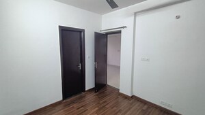 Room in 3 BHK Builder Floor at BPTP Park Elite Floors, Sector 85 – for Rent