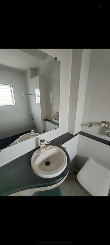 Bathroom in 2 BHK Apartment at Silver Dunes, Prabhadevi – for Rent