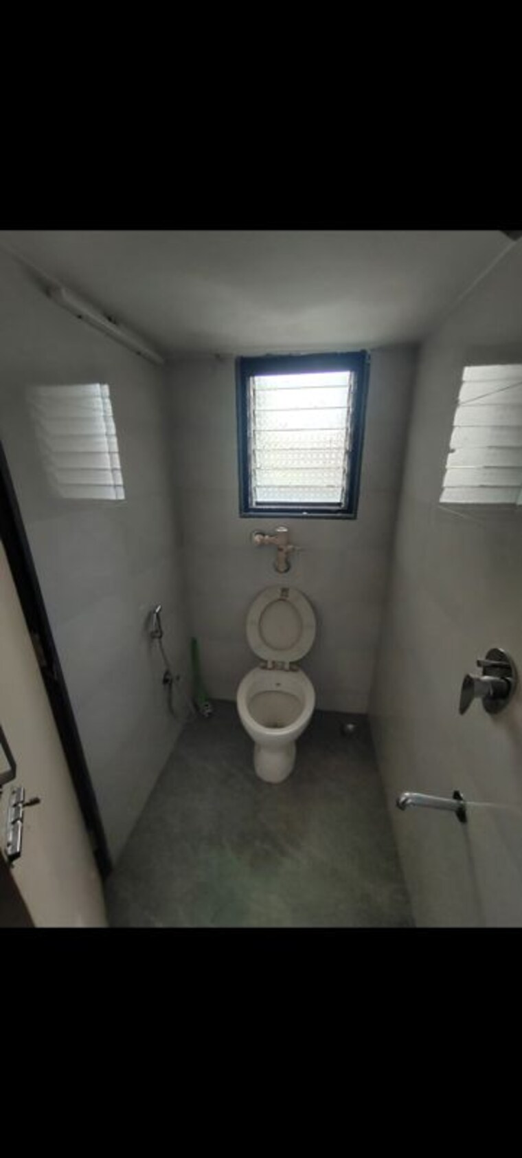 Bathroom, silver-dunes 2 Bedroom 850 Sq.Ft. Apartment In Prabhadevi Mumbai 9977816