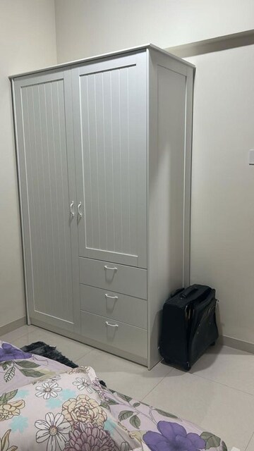 Bathroom in 3 BHK Apartment at Kalpataru Srishti Namaah, Mira Road – for Rent