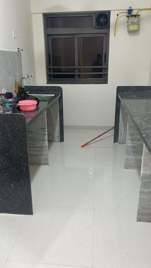 Parking in 3 BHK Apartment at Kalpataru Srishti Namaah, Mira Road – for Rent