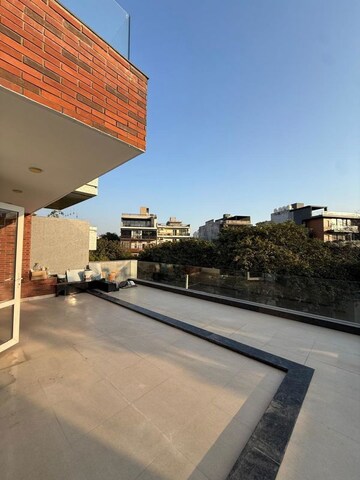 3 BHK Independent House – Exterior View View at DLF City Gurgaon, Sector 27 - for Rent