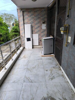 2 BHK Independent House For Rent in Sector 19
