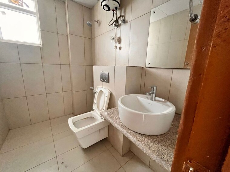 Bathroom, ss-linden 4 Bedroom 2700 Sq.Ft. Builder Floor In Sector 84 Gurgaon 9978097