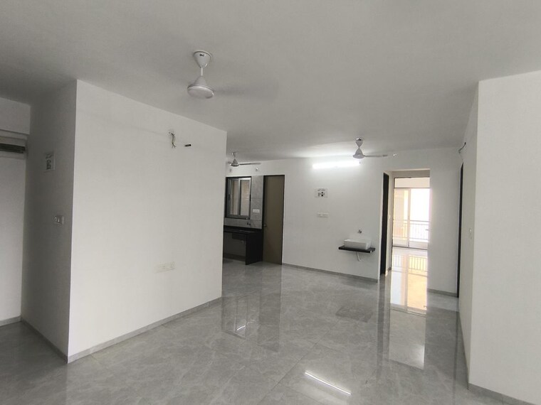 Room, jahangirabad 2 Bedroom 1170 Sq.Ft. Apartment In Jahangirabad Surat 9978106
