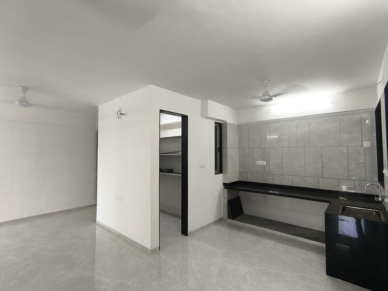 Kitchen, jahangirabad 2 Bedroom 1170 Sq.Ft. Apartment In Jahangirabad Surat 9978106