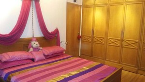 Bedroom in 2 BHK Apartment at Royal Classic Co Op Society, Andheri West – for Rent
