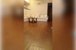 Room in 2 BHK Apartment at Royal Classic Co Op Society, Andheri West – for Rent
