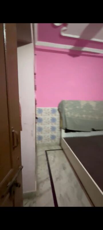 Master Bedroom in 1 BHK Independent House at Delta I Greater Noida – for Rent