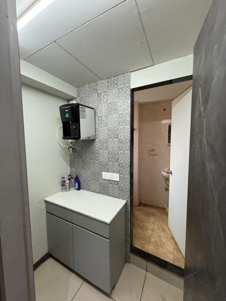 Kitchen, bodakdev Commercial Office Space 605 Sq.Ft. In Bodakdev Ahmedabad 9978177