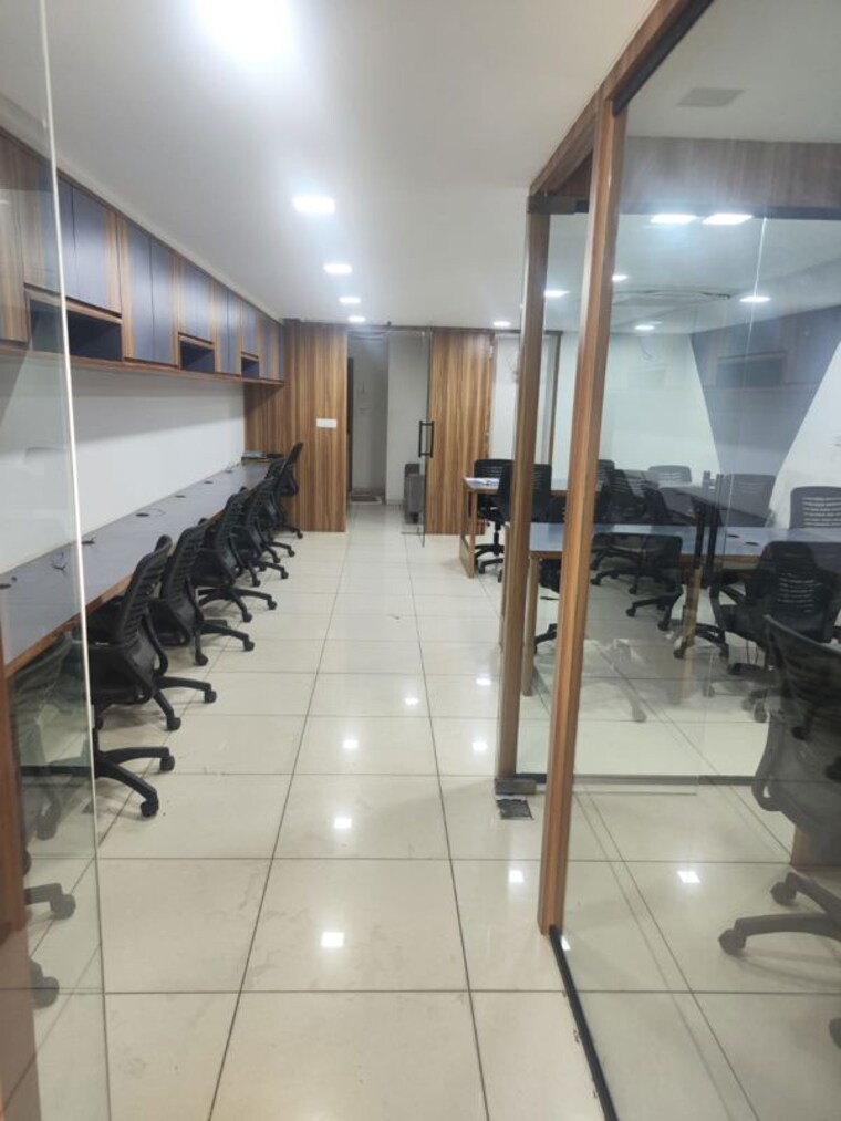 undefined, zion-z-one Commercial Office Space 1383 Sq.Ft. In Bodakdev Ahmedabad 9978290