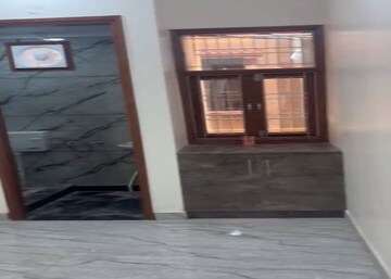 Room in 3 BHK Apartment at Indira Park – for Sale