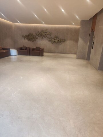 Room in  Office Space at Zion Z One, Bodakdev – for Rent