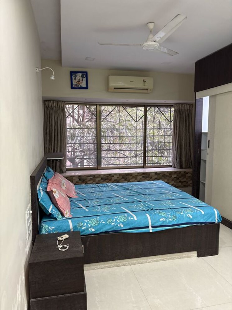 Bedroom, rohit-apartments 2 Bedroom 900 Sq.Ft. Apartment In Lokhandwala Complex Mumbai 9978406