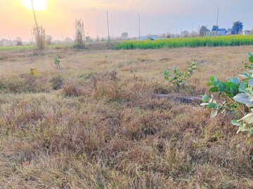  Plot For Sale in Block C