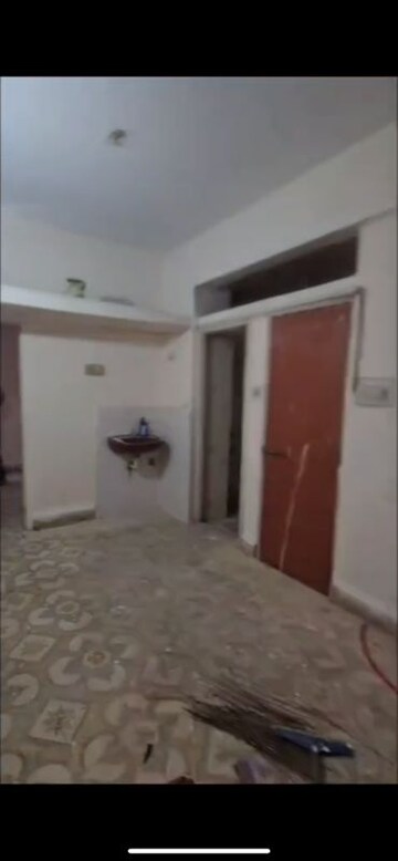 Room in 2 BHK Independent House at Lig Colony – for Sale