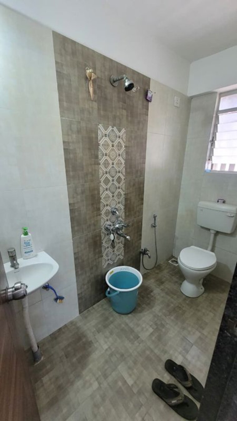Bathroom, pragati-royal-serene 2 Bedroom 710 Sq.Ft. Apartment In Balewadi Pune 9978423