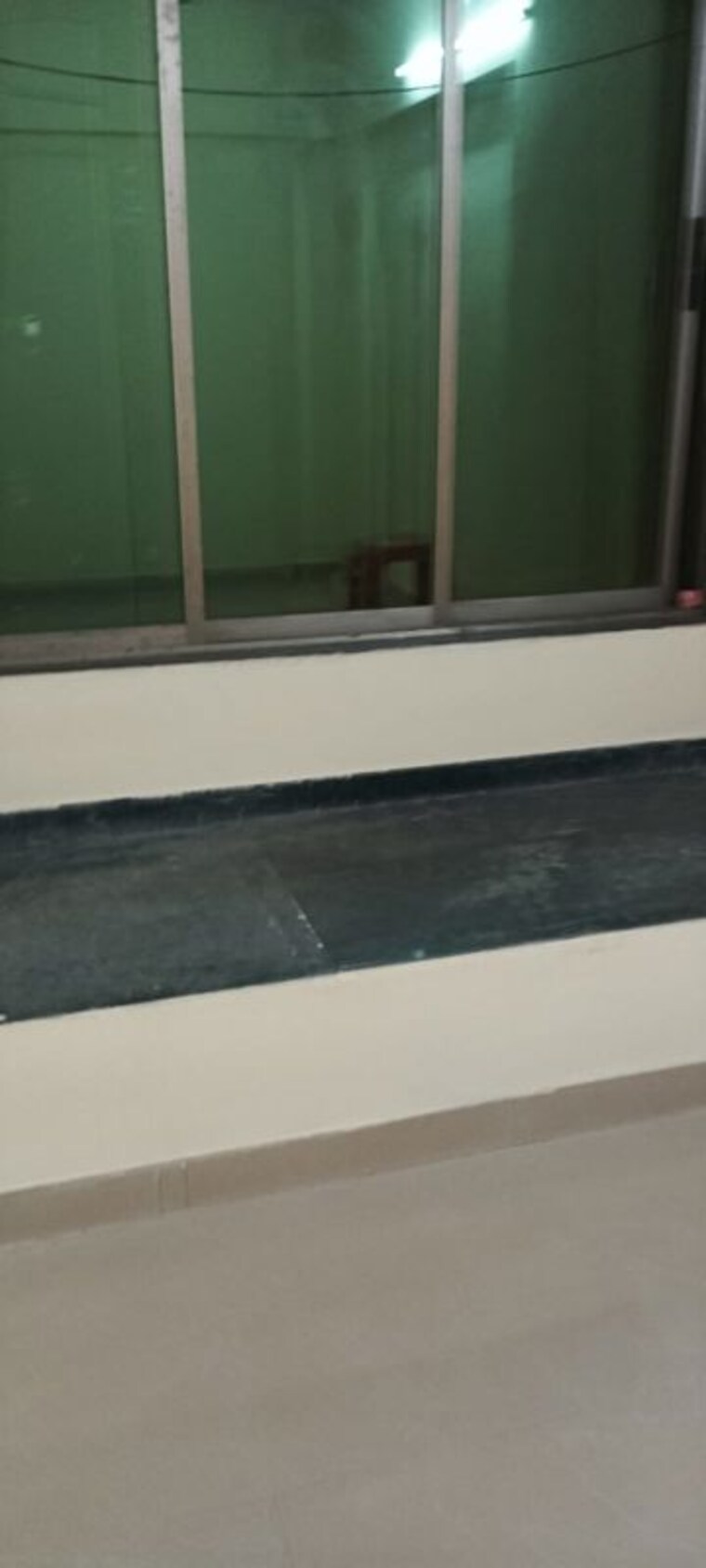 Room, gandharv-darshan 1 Bedroom 525 Sq.Ft. Apartment In Lower Parel Mumbai 9978470