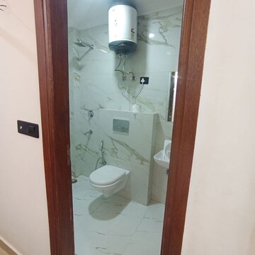 Bathroom in 1 BHK Builder Floor at Saket – for Rent