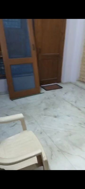 Room in 1 BHK Independent House at RWA Apartments Sector 20, Sector 20 – for Rent