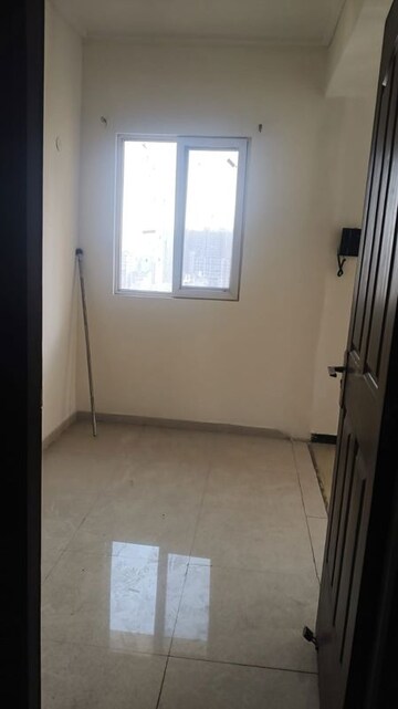 Bathroom in 2 BHK Apartment at Amrapali Heartbeat City, Sector 107 – for Sale