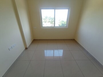 Room in 2 BHK Apartment at TVS Emerald Jardin, Singasandra – for Sale