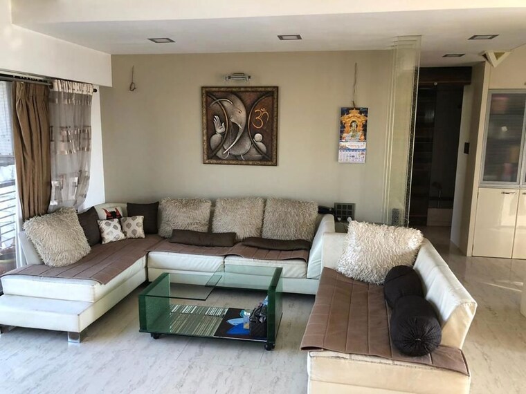 Living Room, dev-prestige 2 Bedroom 1000 Sq.Ft. Apartment In Andheri West Mumbai 9978791