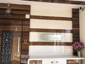 Furnished Amenities in 2 BHK Apartment at Dev Prestige, Andheri West – for Rent