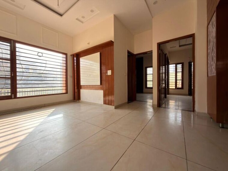 Room, sunny enclave 4 Bedroom 133 Sq.Yd. Independent House In Sunny Enclave Mohali 9978822