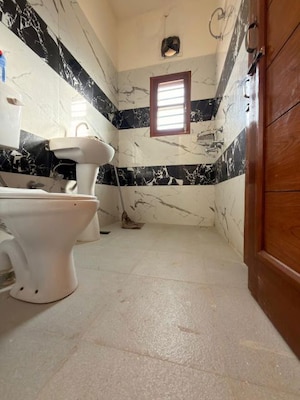 Master Bedroom in 4 BHK Independent House at Sunny Enclave – for Sale