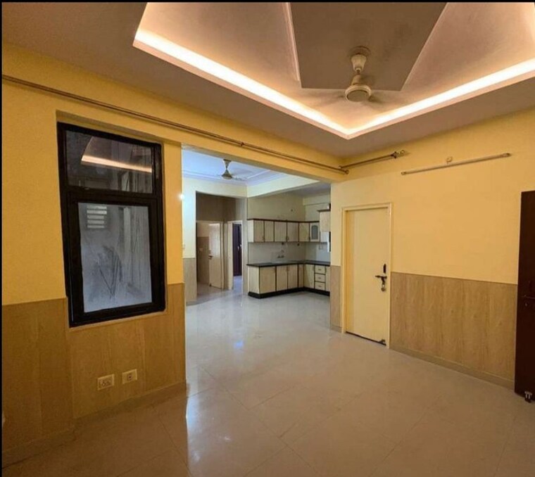 Room, butler colony 3 Bedroom 1250 Sq.Ft. Apartment In Butler Colony Lucknow 9978836