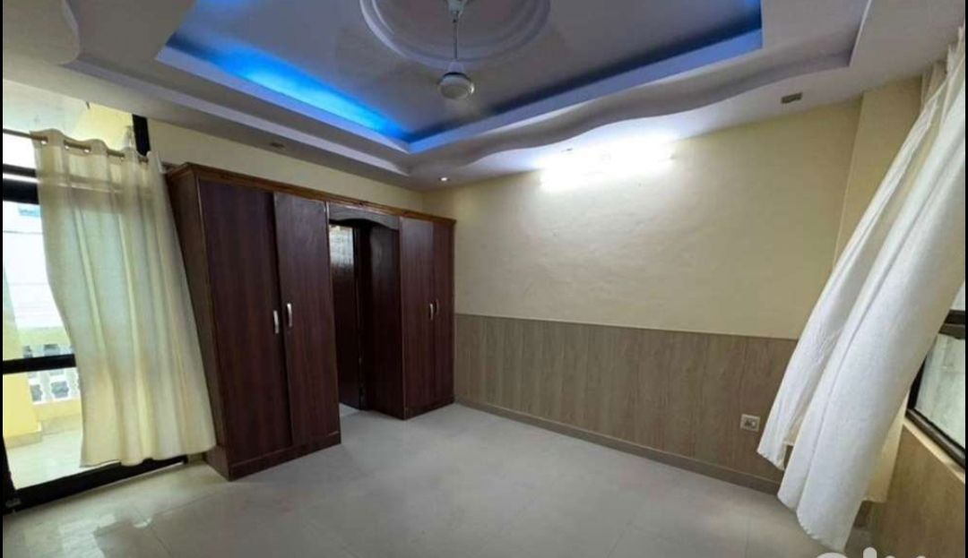 3 BHK + Pooja Room Apartment For Sale in Butler Colony