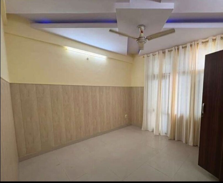 Bedroom, butler colony 3 Bedroom 1250 Sq.Ft. Apartment In Butler Colony Lucknow 9978836