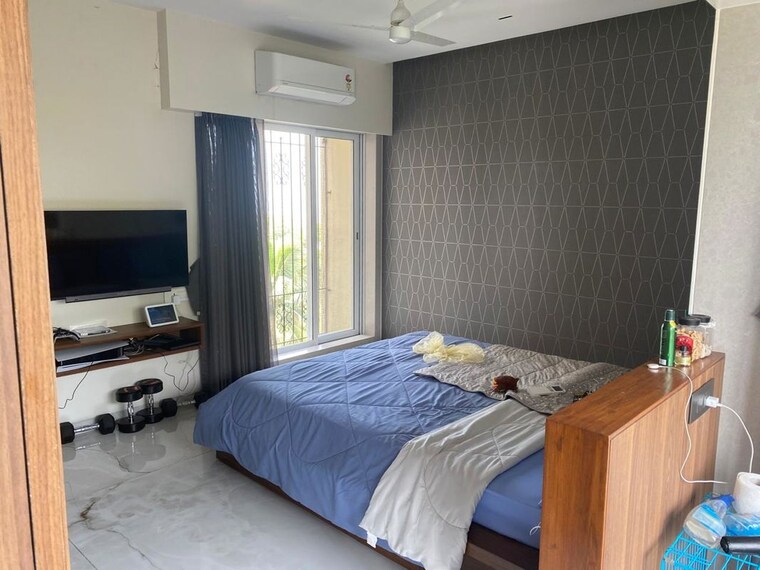 Bedroom, captain-villa 2 Bedroom 900 Sq.Ft. Apartment In Bandra West Mumbai 9977710