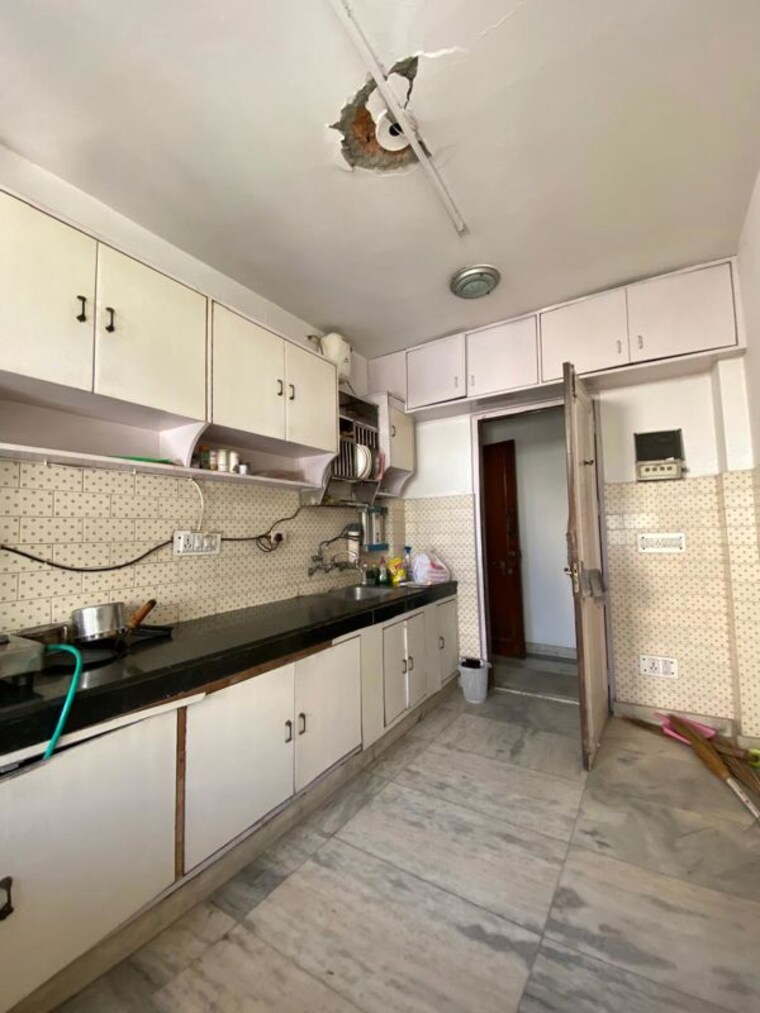 Kitchen, kailash colony 2 Bedroom 1500 Sq.Ft. Apartment In Kailash Colony Delhi 9978841