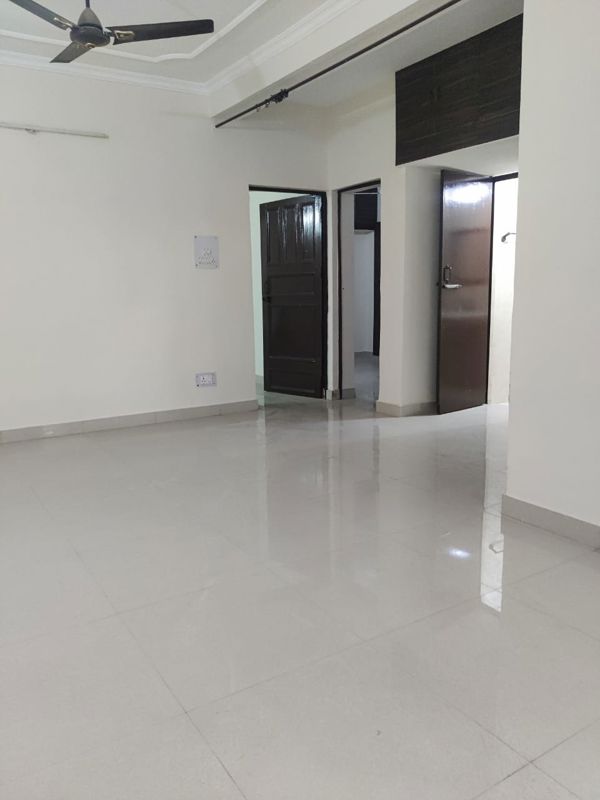 3 BHK + Extra Room Builder Floor For Rent in Dhawalgiri Apartments