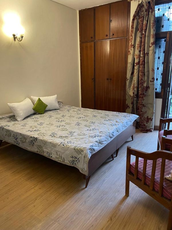 2 BHK Apartment For Rent in Hauz Khas Enclave