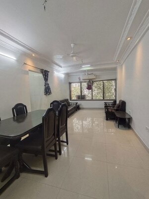 Master Bedroom in 2 BHK Apartment at Andheri West – for Rent